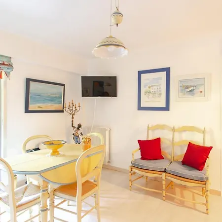 Appartement Magnolia Furnished Flat Antibes